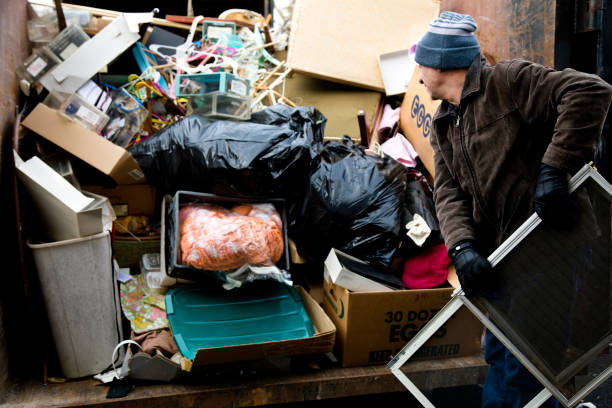 Best Garage Cleanout Services  in Villisca, IA